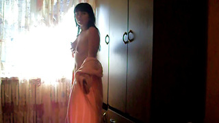 Unforgettable sexy brunette