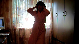 Unforgettable sexy brunette