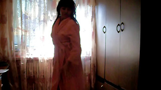 Unforgettable sexy brunette